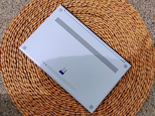 三星Galaxy Book Ion – 轻薄便携笔记本_资料库