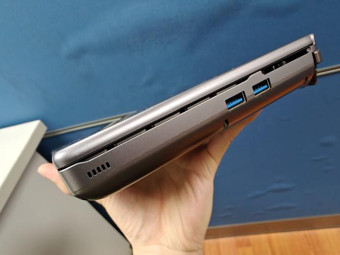 GPD WIN Max 2 - 便携游戏本_资料库-3