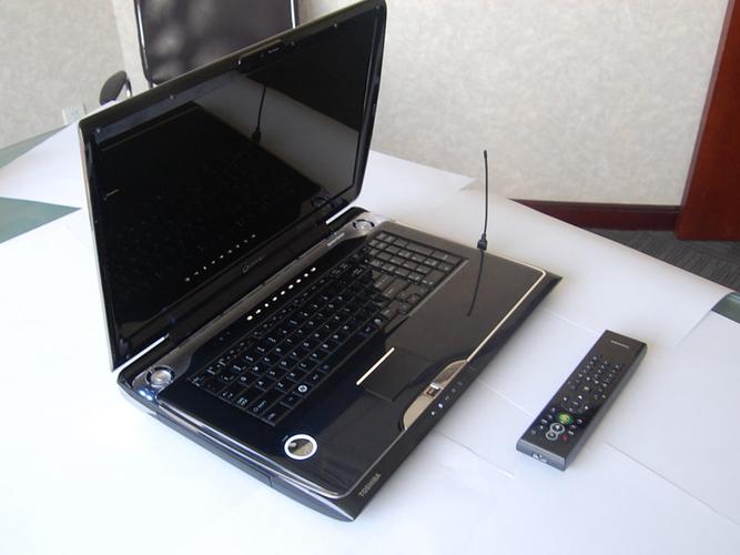 东芝（Toshiba）Qosmio F60 - 高性能游戏笔记本_资料手册-4