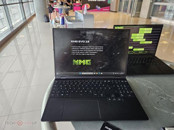Schenker XMG Neo 16 - 高性能游戏本_百科资料-4 Schenker XMG Neo 16 - 高性能游戏本_百科资料-4