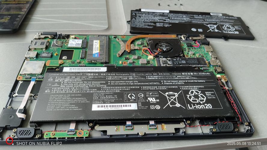 富士通 LifeBook E548 - 商务轻薄笔记本_资料手册-2 富士通 LifeBook E548 - 商务轻薄笔记本_资料手册-2