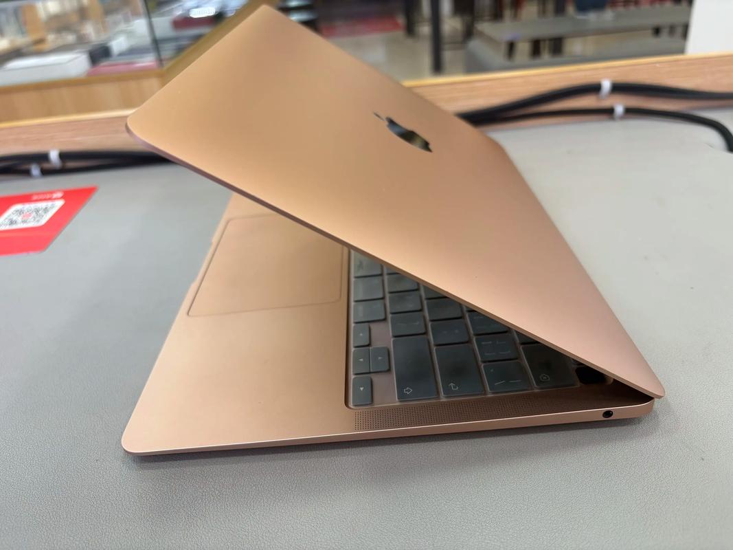 苹果 MacBook - 轻薄性能笔记本_百科资料-4