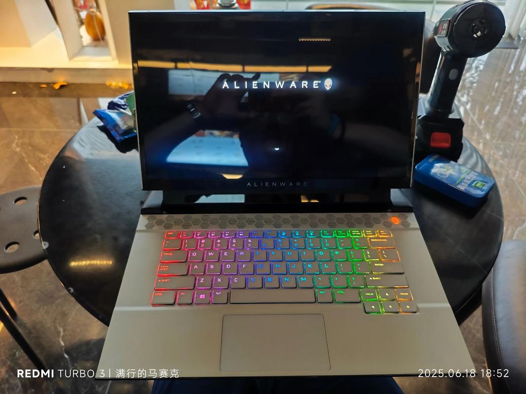 外星人 Alienware m15 R2 – 高性能游戏本_资料合集