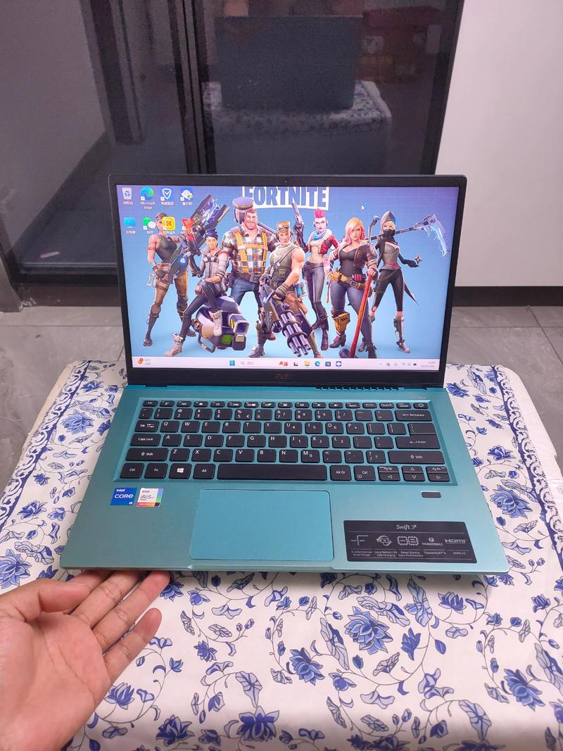宏碁 蜂鸟 Swift 1 - 轻薄长续航笔记本_百科资料-5