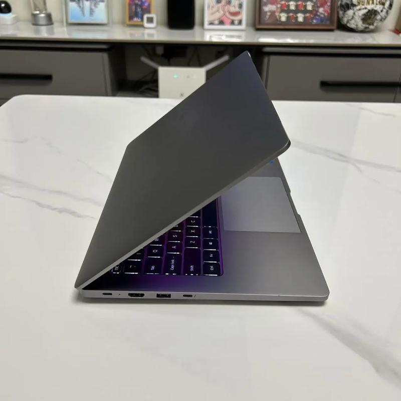 红米Redmi Book Pro 14 2021 - 高性能轻薄本_资料库-4 红米Redmi Book Pro 14 2021 - 高性能轻薄本_资料库-4