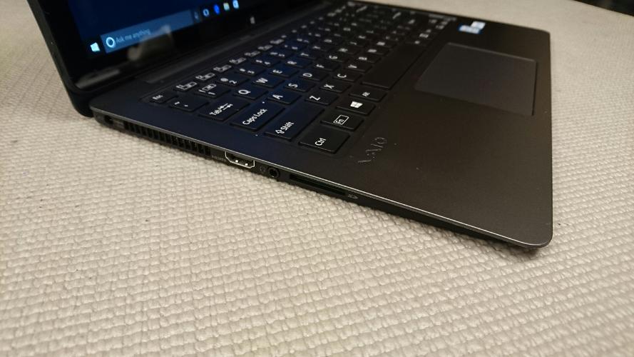 索尼（Sony）VAIO Flip - 翻转触控笔记本_资料手册-2
