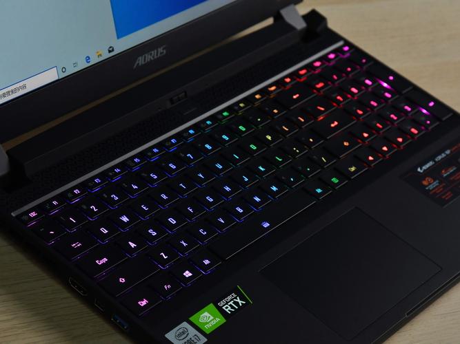技嘉 AORUS 15P XD - 高性能游戏本_资料手册-3