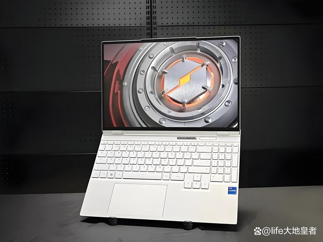机械革命（MECHREVO）耀世15 Pro - 高性能游戏笔记本_百科手册-2