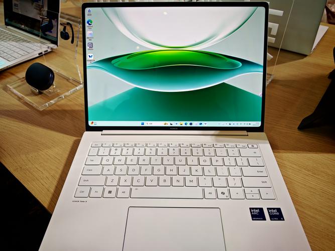 荣耀（HONOR）MagicBook Pro 14 2026 - 高性能轻薄本_百科资料-4