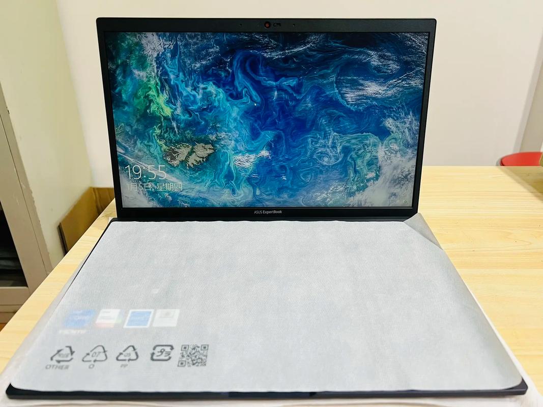 华硕 破晓Pro14 - 高性能商务轻薄本_百科资料-3 华硕 破晓Pro14 - 高性能商务轻薄本_百科资料-3