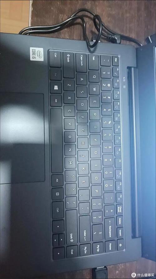 夏普（Sharp）Dynabook Portege X30W-M - 轻薄翻转二合一笔记本_资料手册-3