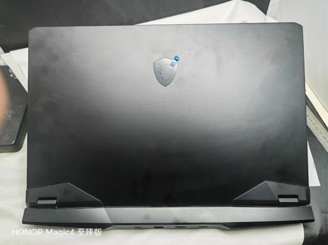 微星（MSI）GP76 – 高性能游戏本_百科资料