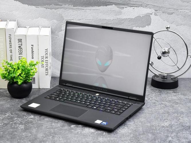 外星人 Alienware M16 R2 – 高性能游戏本_资料手册