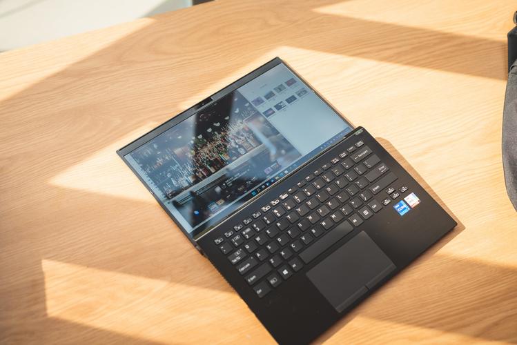 Positivo VAIO SE14 - 高性能轻薄笔记本_资料手册-3
