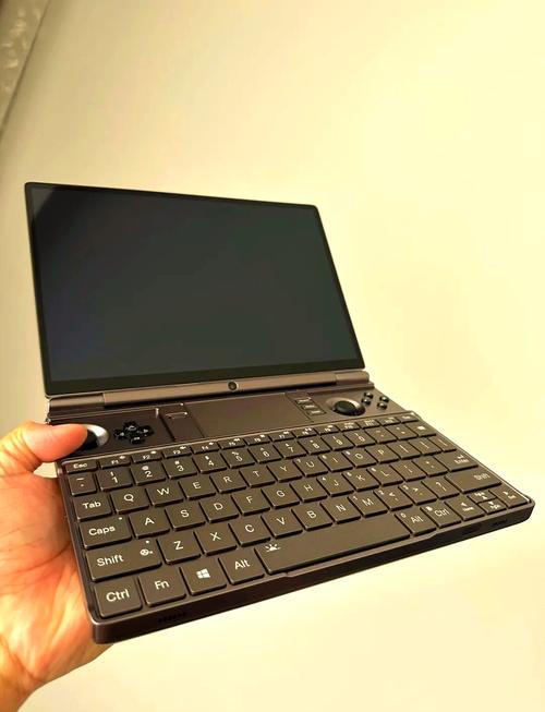 GPD WIN Max 2 – 便携游戏本_资料库