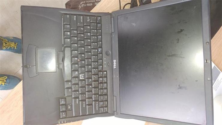 戴尔 Latitude C600 - 商务办公笔记本_百科资料-4
