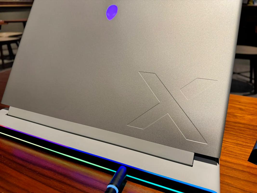 外星人 Alienware x16 R2 - 高性能游戏笔记本_资料库-5