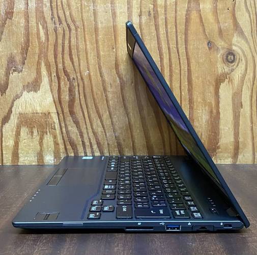 富士通 LifeBook U938 - 轻薄商务笔记本_百科资料-3