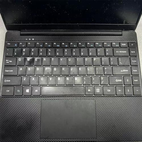 中柏（Jumper）EZbook X4Pro – 轻薄便携笔记本_资料手册