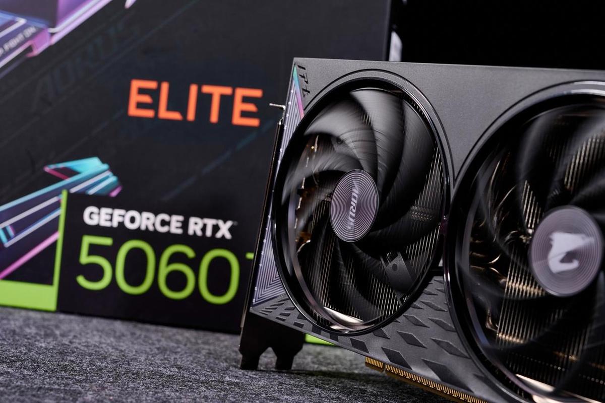 技嘉 AORUS 15G - 高性能游戏本_资料库-1 技嘉 AORUS 15G - 高性能游戏本_资料库-1