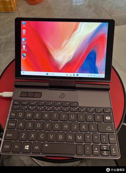 GPD Pocket 3 - 翻转触控迷你笔记本_百科资料-2