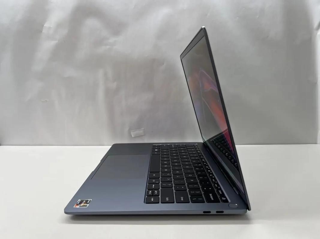 小米Xiaomi Book Pro 14 2026 - 高性能轻薄笔记本_资料手册-5 小米Xiaomi Book Pro 14 2026 - 高性能轻薄笔记本_资料手册-5